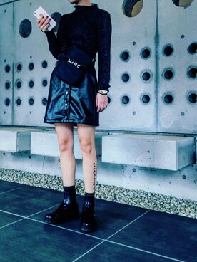 「Guess（ゲス）のアイテム（アナログ腕時計）」を使った、ぺそまるさん（レディース・161cm）の夏コーディネート