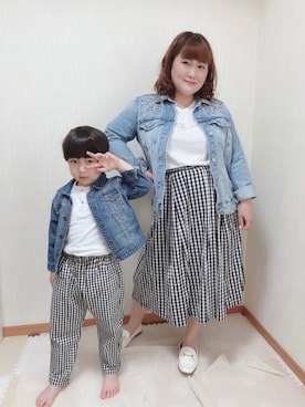 「親子でおそろい」｜「アイテム（デニムジャケット）」を使った、Mayuさん（レディース・152cm）の春コーディネート