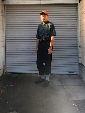 「MARGARET HOWEEL」｜「アイテム（パンツ）」を使った、リューマさん（メンズ・170cm）の夏コーディネート