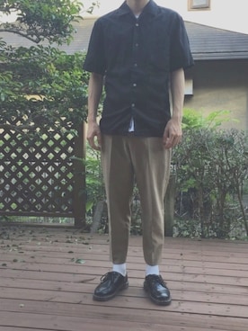 「UNIQLO（ユニクロ）のオープンカラーシャツ（半袖）（シャツ/ブラウス、ブラック系）」を使った、凛さん（メンズ・170cm）の夏コーディネート