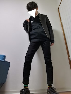 「マーチン」｜「アイテム（ライダースジャケット）」を使った、光さん（メンズ・167cm）の冬コーディネート