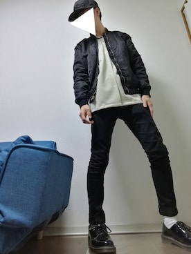 「マーチン」｜「アイテム（MA-1）」を使った、光さん（メンズ・167cm）の春コーディネート