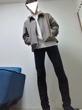 「白パーカー」｜「アイテム（その他アウター）」を使った、光さん（メンズ・167cm）の冬コーディネート