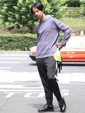 「アイテム（ボディバッグ/ウエストポーチ、イエロー系）」を使った、Yasさん（メンズ・173cm）の夏コーディネート