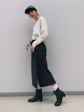 「アイテム（キャスケット）」を使った、よここさん（レディース・168cm）の秋コーディネート