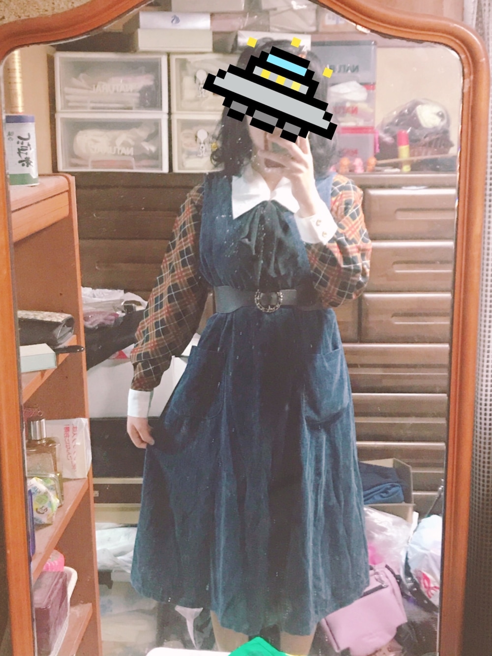 「ジャンパースカート、美容院」｜「queen onionのアイテム（ジャンパースカート、ブルー系）」を使った、ずみさん（レディース・163cm）の冬コーディネートの1枚目の写真