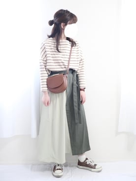 Tシャツ カットソーを使った ぽっちゃりコーデ の人気ファッションコーディネート Wear