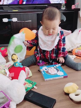 「H&M baby」｜「アイテム（ワンピース/ドレス）」を使った、ななさん（キッズ・70cm）の秋コーディネート