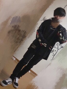 「VANS（バンズ）のVANS ヴァンズ VN000D3HY28 OLD SKOOL オールドスクール BLACK 定番人気商品（スニーカー、ブラック系）」を使った、りょーさん。さん（メンズ・166cm）の春コーディネート