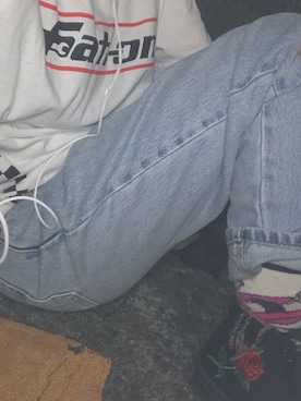 「Levi's（リーバイス）のアイテム（デニムパンツ、ブルー系）」を使った、ʚ♥ɞ にゃんぐう〜 さん（レディース・157cm）の春コーディネート