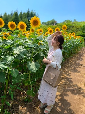 「ひまわり畑」｜「アイテム（アクセサリー）」を使った、ひじひじさん（レディース・158cm）の秋コーディネート
