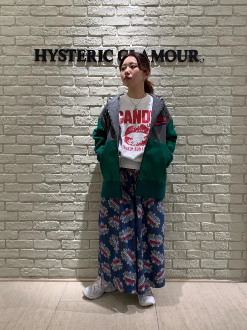 HYSTERIC GLAMOUR（ヒステリックグラマー）の「ワッペン付 フーデッド