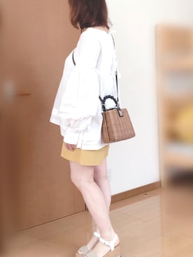 「MERCURYDUO（マーキュリーデュオ）のアイテム（チノパンツ）」を使った、さーりんさん（レディース・153cm）の春コーディネート
