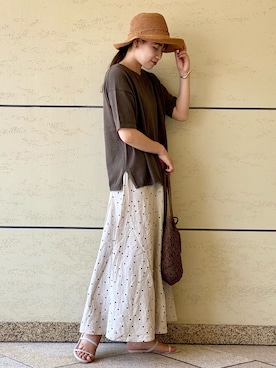 「RODE SKO（ロデスコ）のMARIA タッセルペーパーショルダー（ショルダーバッグ）」を使った、マリンさん（レディース・165cm）の夏コーディネート