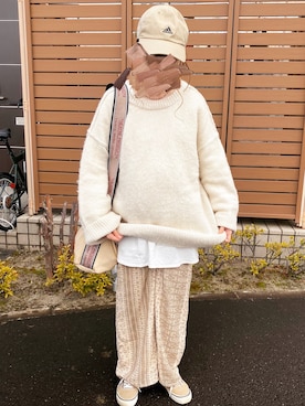 「消えそうな色コーデ」｜「アイテム（帽子）」を使った、𝙱 𝙸 𝚆 𝙰      さん（レディース・158cm）の冬コーディネート