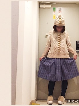 「小花柄ワンピース」｜「アイテム（スニーカー）」を使った、なちゲノムさん（レディース・156cm）の冬コーディネート