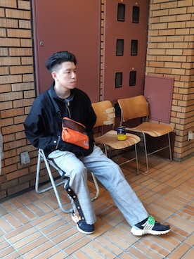 「BEN DAVIS（ベンデイビス）のアイテム（ボディバッグ/ウエストポーチ）」を使った、kennethさん（メンズ・174cm）の春コーディネート