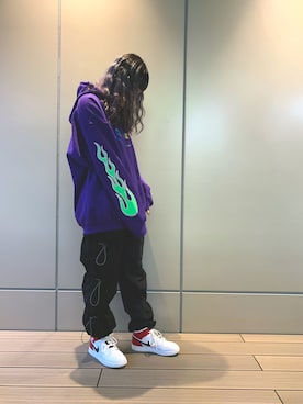 「L.H.P（エルエイチピー）のアイテム（パンツ）」を使った、李宇さん（メンズ・163cm）の冬コーディネート