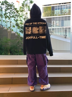 「L.H.P（エルエイチピー）のアイテム（パーカー）」を使った、李宇さん（レディース・163cm）の冬コーディネート