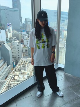 「KaneZ（ケインズ）のアイテム（キャップ）」を使った、李宇さん（レディース・163cm）の夏コーディネート