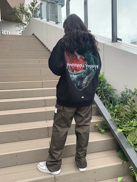「L.H.P（エルエイチピー）のアイテム（パーカー）」を使った、李宇さん（レディース・163cm）の秋コーディネート