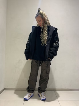「L.H.P（エルエイチピー）のアイテム（スウェット）」を使った、李宇さん（レディース・163cm）の秋コーディネート