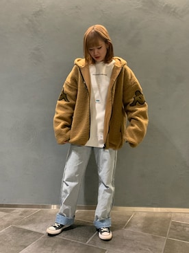「L.H.P（エルエイチピー）のアイテム（スウェット）」を使った、李宇さん（レディース・163cm）の冬コーディネート