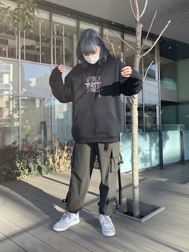 「L.H.P（エルエイチピー）のアイテム（パーカー）」を使った、李宇さん（レディース・163cm）の冬コーディネート