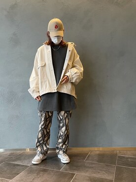 「DANKE SCHON（ダンケシェーン）のアイテム（ジャケット/アウター）」を使った、李宇さん（レディース・163cm）の春コーディネート