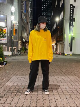 「KaneZ（ケインズ）のアイテム（帽子）」を使った、李宇さん（レディース・163cm）の春コーディネート