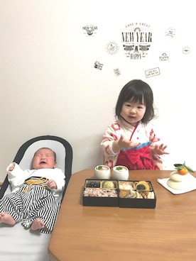 「袴」｜「アイテム（オールインワン・サロペット）」を使った、kano33eito111さん（キッズ・80cm）の冬コーディネート