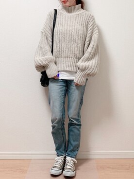 「H&M（エイチ・アンド・エム）のアイテム（ニット/セーター、ホワイト系）」を使った、anmiさん（レディース・156cm）の冬コーディネート