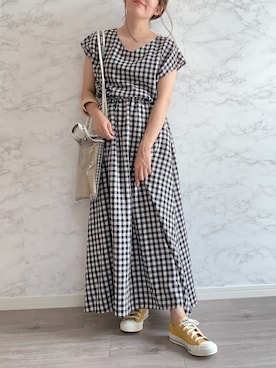 「LOWRYS FARM（ローリーズファーム）のウッドバングル　880326（バングル/リストバンド）」を使った、anmiさん（レディース・156cm）の夏コーディネート