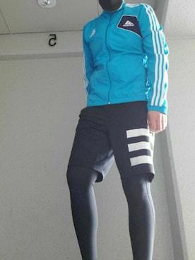 「ランニングスタイル」｜「アイテム（ジャージ）」を使った、👿         さん（メンズ・178cm）の冬コーディネート