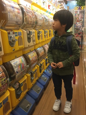 「OSHKOSH（オシュコシュ）のアイテム（フォーマルスーツ/小物）」を使った、Nina Wangさん（レディース・163cm）の秋コーディネート