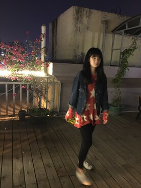 「WILDFOX（ワイルドフォックス）のアイテム（トップス）」を使った、warn紅さん（レディース・172cm）の春コーディネート