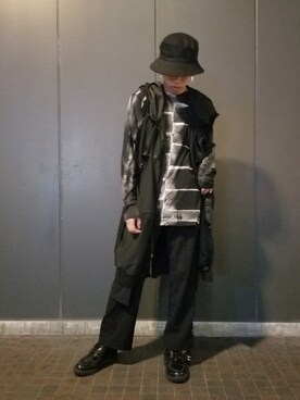 「KMRii（ケムリ）のアイテム（Tシャツ/カットソー）」を使った、Ko-taro-さん（メンズ・170cm）の秋コーディネート