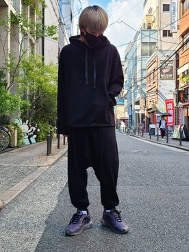 「ISAMU KATAYAMA BACKLASH（イサムカタヤマバックラッシュ）のアイテム（パーカー）」を使った、Ko-taro-さん（メンズ・170cm）の夏コーディネート