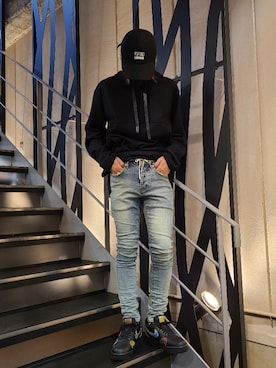 「ISAMU KATAYAMA BACKLASH（イサムカタヤマバックラッシュ）のアイテム（パーカー）」を使った、Ko-taro-さん（メンズ・170cm）の秋コーディネート
