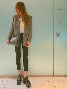 「AZUL by moussy（アズールバイマウジー）のストレッチツイルスキニーパンツ（その他パンツ）」を使った、❥︎❥︎ maho さん（レディース・164cm）の秋コーディネート