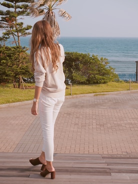 「AZUL by moussy（アズールバイマウジー）のストレッチツイルスキニーパンツ（その他パンツ）」を使った、❥︎❥︎ maho さん（レディース・164cm）の秋コーディネート