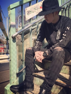 「Subciety（サブサエティ）のアイテム（アクセサリー）」を使った、小原 壮大朗さん（メンズ・183cm）の春コーディネート