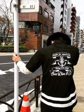 「Subciety（サブサエティ）のアイテム（アクセサリー）」を使った、小原 壮大朗さん（メンズ・183cm）の春コーディネート