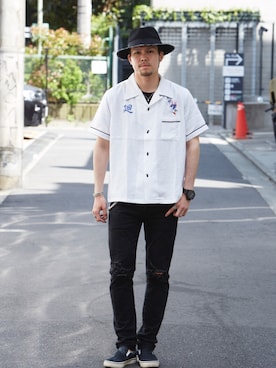 「Subciety（サブサエティ）のアイテム（財布/小物）」を使った、小原 壮大朗さん（メンズ・183cm）の春コーディネート