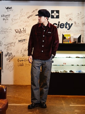 「アイテム（アナログ腕時計）」を使った、小原 壮大朗さん（メンズ・183cm）の秋コーディネート