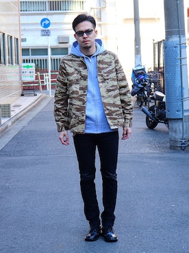 「Subciety（サブサエティ）のアイテム（財布/小物）」を使った、小原 壮大朗さん（メンズ・183cm）の冬コーディネート