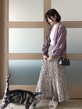 「NICE CLAUP（ナイスクラップ）のアイテム（アンサンブル）」を使った、糖菜菜さん（レディース・158cm）の春コーディネート