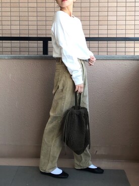fumiさんの「Lee×DOORS-natural-　CORDUROY STRAIGHT PANTS」を使ったコーディネート