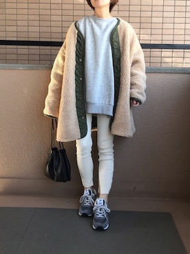 「スリット」｜「アイテム（ミリタリージャケット）」を使った、fumiさん（レディース・158cm）の冬コーディネート