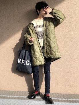 「UNIQLO（ユニクロ）のWOMEN ウルトラストレッチジーンズ（デニムパンツ）」を使った、fumiさん（レディース・158cm）の冬コーディネート